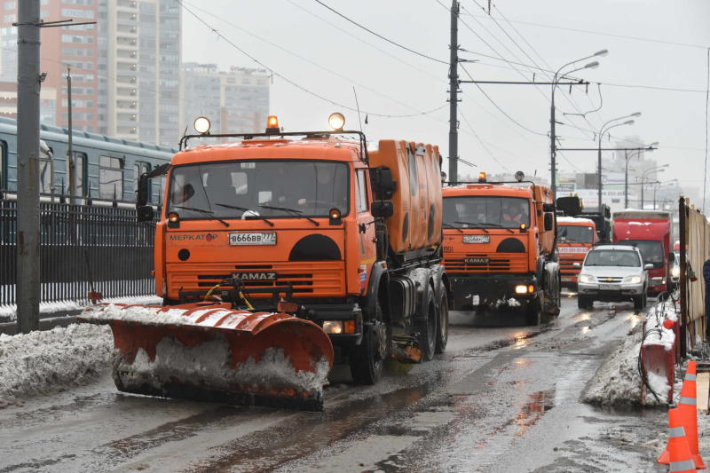 С улиц Москвы вывезли около 4 млн кубометров снега