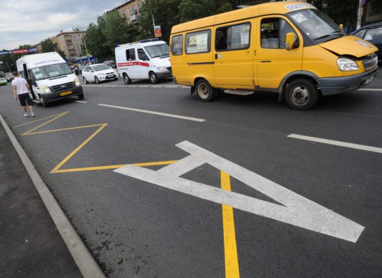 Коммерческие перевозчики Москвы будут принимать к оплате карту “Тройка”