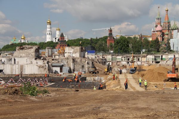 Собянин: В “Зарядье” будет сохранена древняя подземная улица Москвы