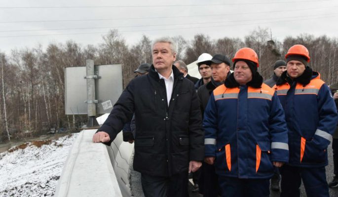 Собянин: Реконструкция Сколковского шоссе, Вяземской и Витебской улиц завершены