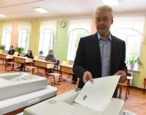 Мэр Москвы проголосовал на выборах депутатов Госдумы