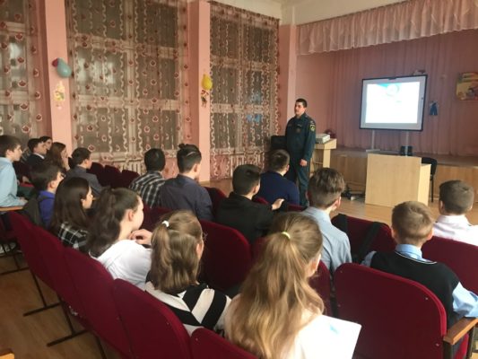 В образовательных учреждениях Троицкого округа проведен Московский открытый урок ОБЖ