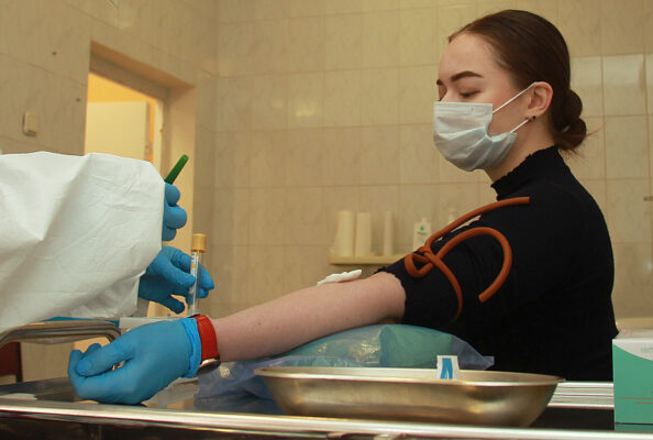 Более 50 тысяч проб на антитела к коронавирусу взяли в Москве