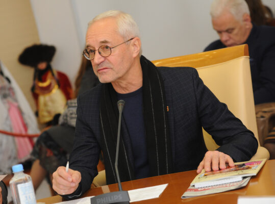 Депутат МГД Герасимов требует включить в бюджет проект «Искусство детям»