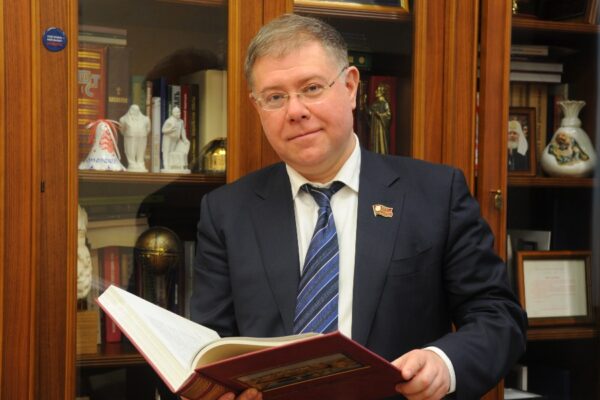 Депутат МГД Степан Орлов: Более 1000 наказов избирателей удалось исполнить в 2020 году