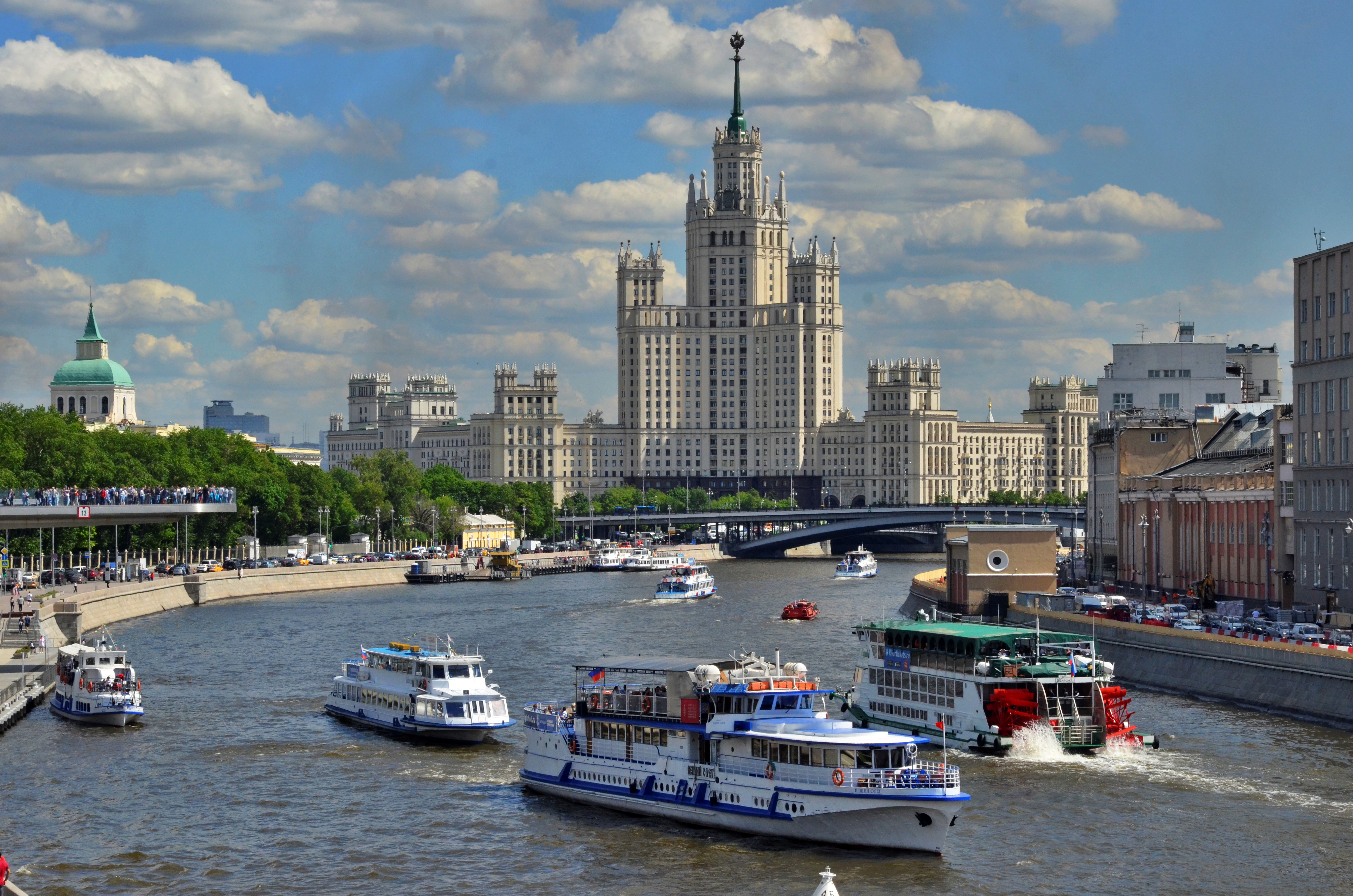 Города организация москва. Реки Москвы. День Москвы-реки. Фото Москва река в Москве. Фотосессия на Москве реке.