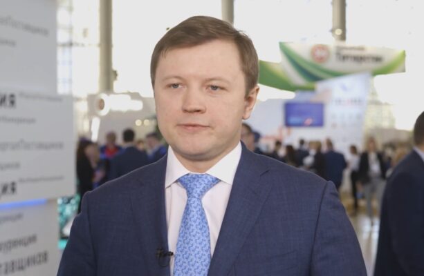 Ефимов рассказал о контрактах жизненного цикла на поставку электробусов и медоборудования в Москве