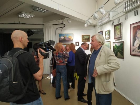 Открытие выставки художников прошло в Доме ученых